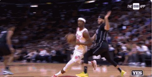 1673272202685055702.gif 杜兰特.gif